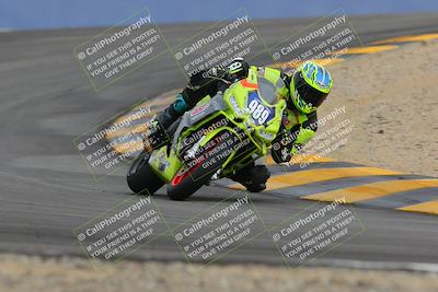 media/Jan-14-2023-SoCal Trackdays (Sat) [[497694156f]]/Turn 12 (120pm)/